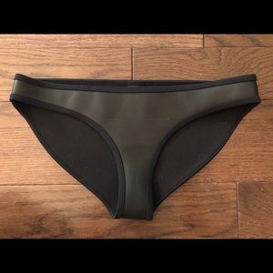 Triangl Bikini Bottom